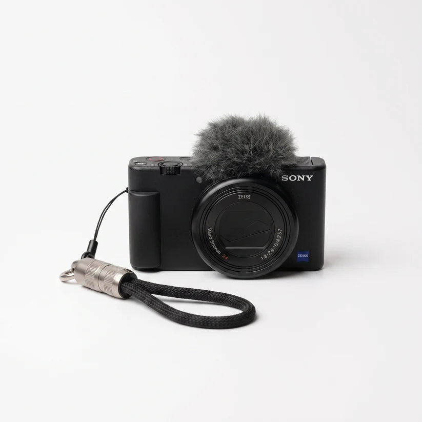 Ultra Short Keychain Cable attached to digital camera, portable mini braided charging lanyard cable